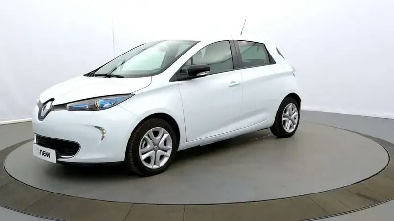 Blanc glacier Utilisé 2018 Renault Zoe Zen Citadine | 6 690 € (Bon prix) - Image 1/4