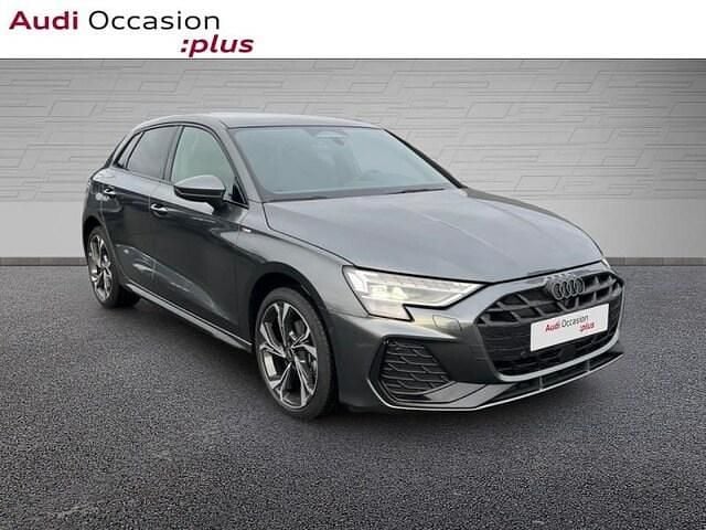 Nouvelle Audi A3 S-Line 150 ch (110 kW) 2026 Gris daytona nacré