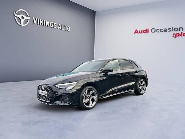 Noir mythe métallisé Utilisé 2023 Audi A3 S-Line | 29 800 € (Prix juste) - Image 1/4