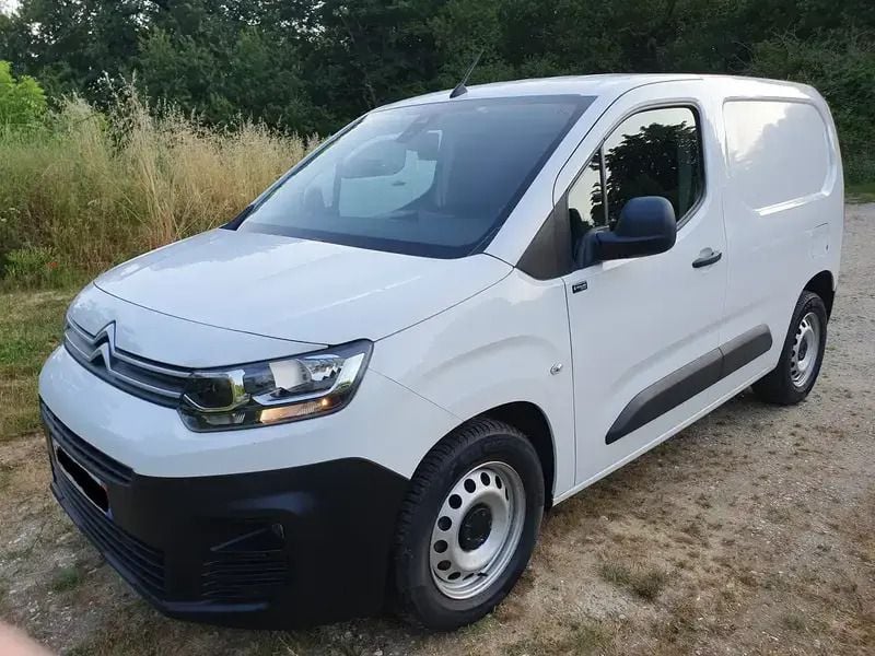 Blanc Utilisé 2019 Citroën Berlingo Monospace | 11 500 € - Image 1/4