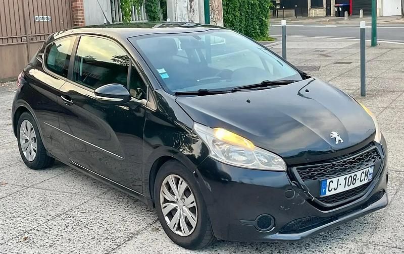 Utilisé 2012 Peugeot 208 Active Citadine | 2 990 € (Bon prix) - Image 1/4