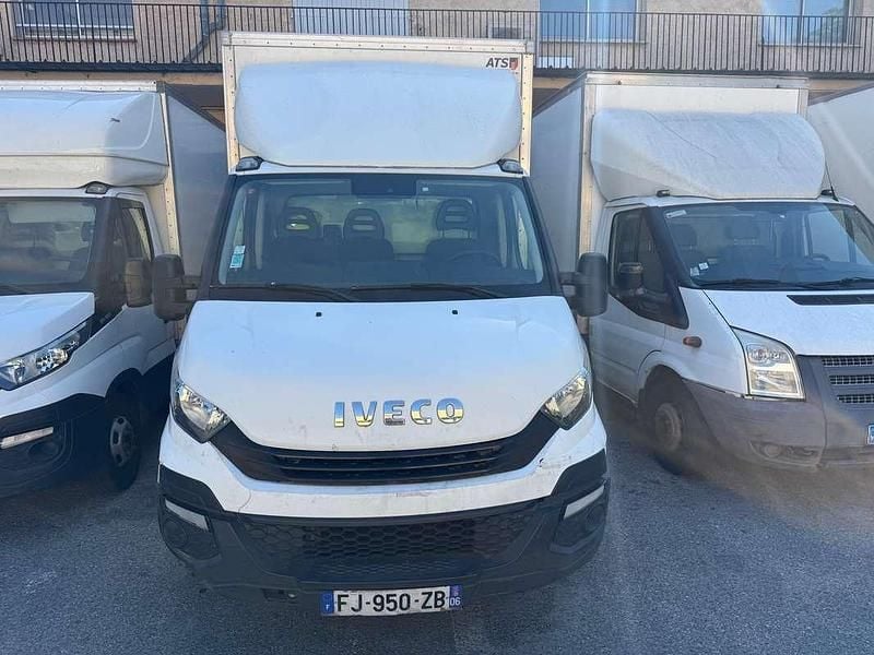 Occasion Iveco Daily 156 ch (114 kW) 2019 Blanc Van