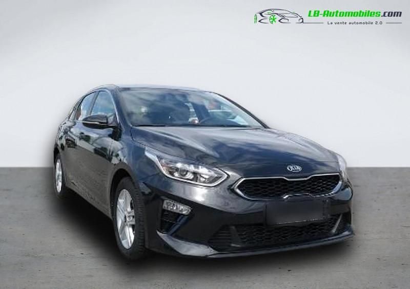 Utilisé 2019 Kia Ceed Berline | 20 900 € (Prix juste) - Image 1/4