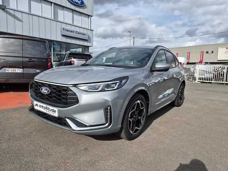 Gris solar mã©tallisã©e Utilisé 2025 Ford Kuga ST-Line X SUV | 38 499 € (Prix cher) - Image 1/4