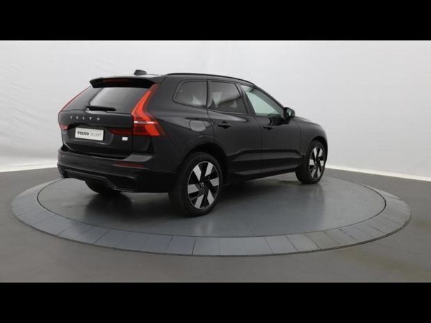 Image 2/4