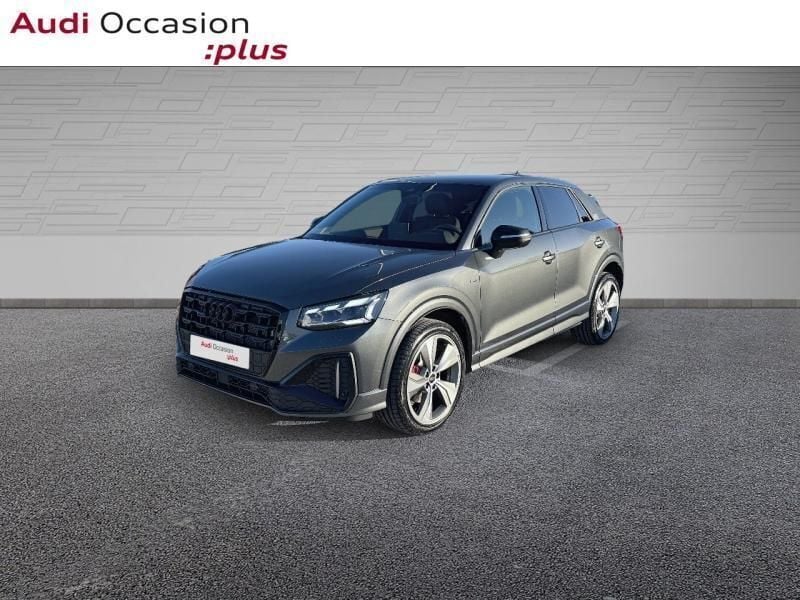 Gris daytona nacré Utilisé 2025 Audi Q2 Black Edition SUV | 44 990 € - Image 1/4