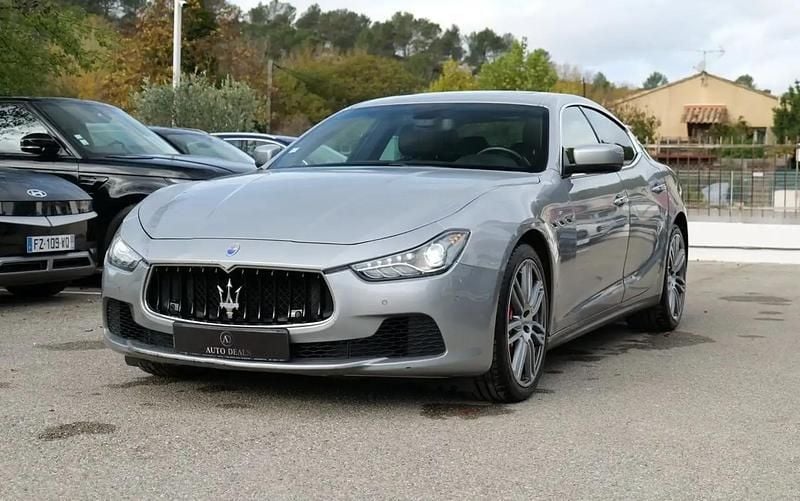 Gris Occasion 2015 Maserati Ghibli Berline | 23 990 € (Prix juste) - Image 1/4
