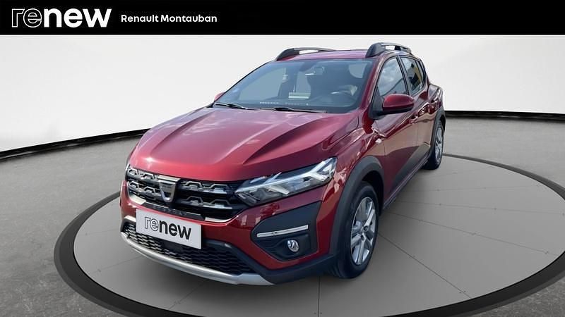Rouge Utilisé 2022 Dacia Sandero Comfort Citadine | 14 290 € (Prix juste) - Image 1/4