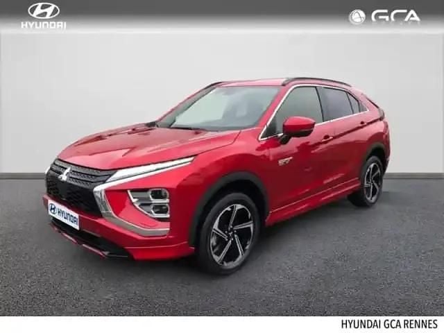 Diamond red Utilisé 2023 Mitsubishi Eclipse Intense SUV | 31 490 € - Image 1/4