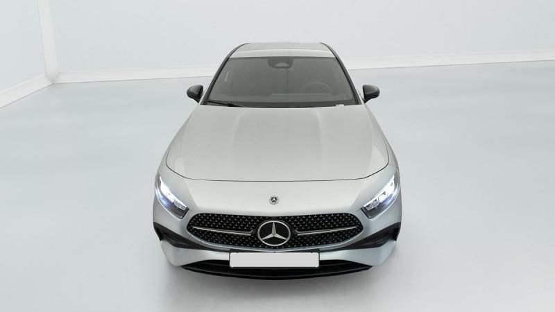 Nouvelle Mercedes A200 AMG line 150 ch (110 kW) 2025 Berline