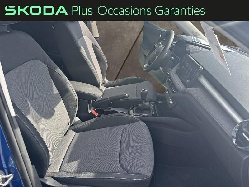 Occasion Skoda Fabia Clever 95 ch (69 kW) 2025 Bleu racing métallisé Citadine
