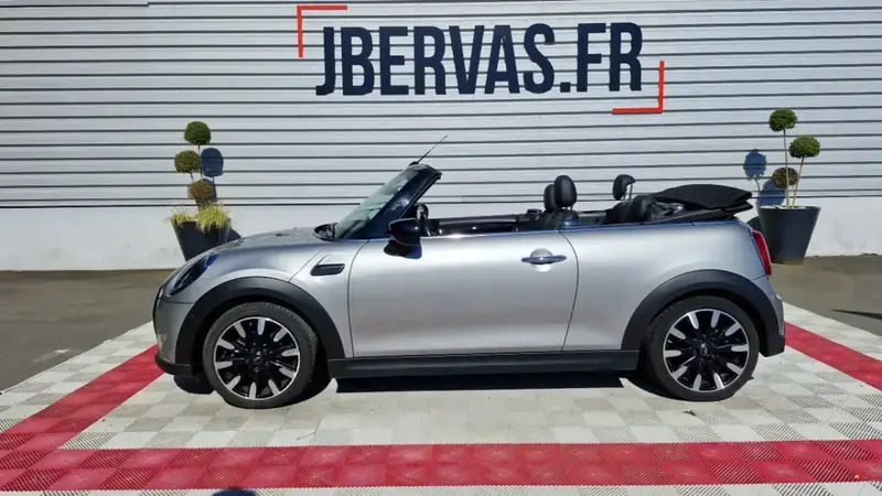 Utilisé 2023 Mini Cooper Cabriolet Cabriolet | 27 499 € (Prix juste) - Image 1/4