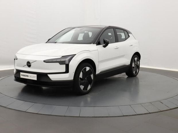Blanc Utilisé 2024 Volvo EX30 Ultra SUV | 34 990 € (Prix cher) - Image 1/4