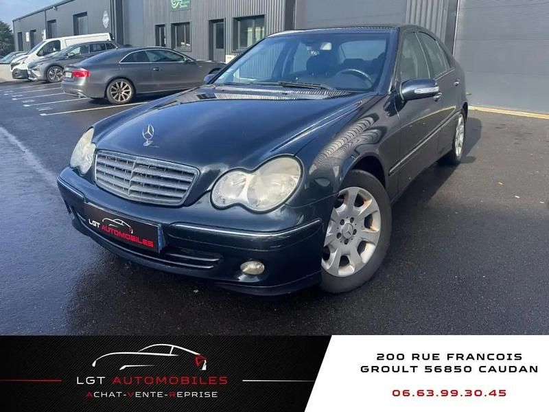 Noir Occasion 2005 Mercedes C200 Elegance Berline | 6 990 € - Image 1/4