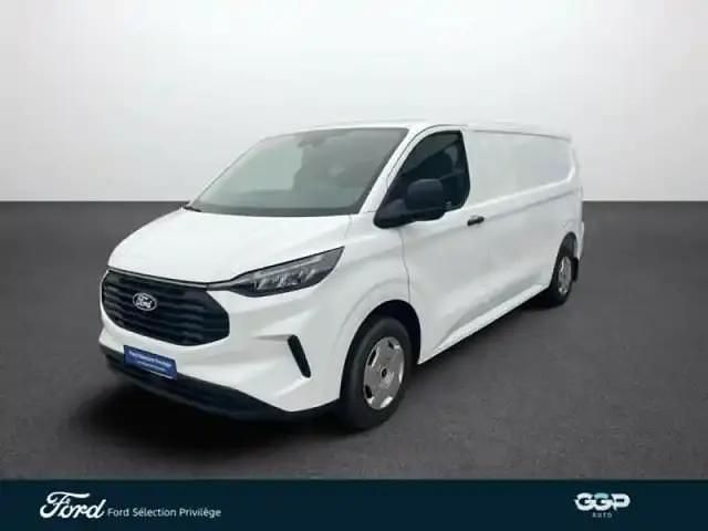 Blanc glacier Nouvelle 2025 Ford Transit Custom Trend | 35 399 € (Prix cher) - Image 1/4