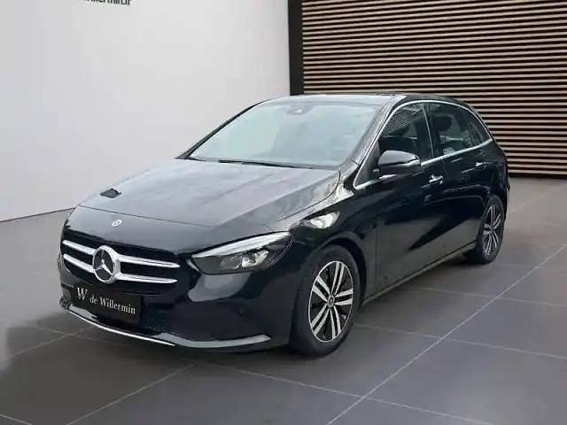 Noir Utilisé 2022 Mercedes B180 Monospace | 25 900 € (Bon prix) - Image 1/4
