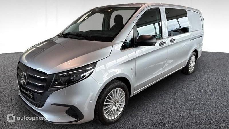Gris Nouvelle 2025 Mercedes Vito Monospace | 74 990 € - Image 1/4