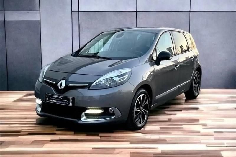 Gris Utilisé 2016 Renault Scénic III Bose Edition Monospace | 10 990 € (Prix juste) - Image 1/4