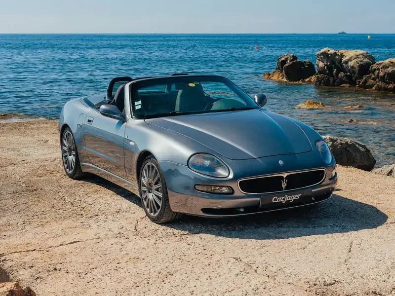 Gris Utilisé 2002 Maserati Spyder Cabriolet | 32 500 € - Image 1/4