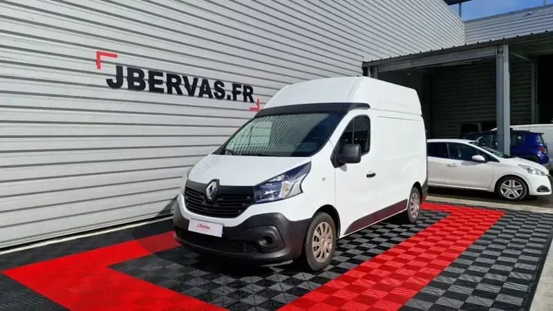 Blanc Utilisé 2018 Renault Trafic Van | 17 590 € (Super prix) - Image 1/4