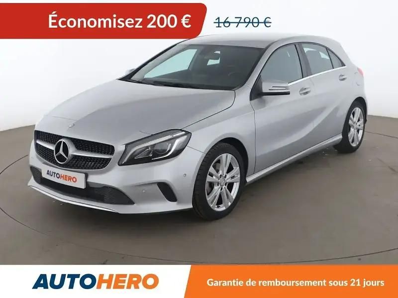 Gris Utilisé 2016 Mercedes A200 Berline | 16 290 € (Super prix) - Image 1/2