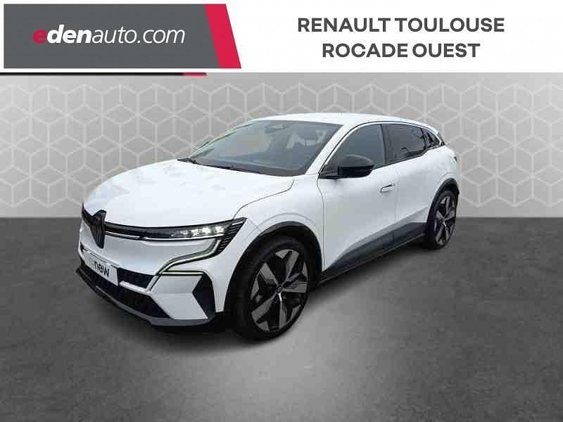 Blanc Occasion 2022 Renault Megane E-Tech Techno Berline | 21 490 € (Bon prix) - Image 1/4