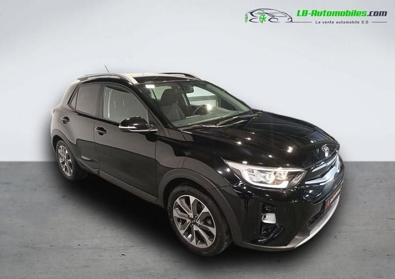 Utilisé 2021 Kia Stonic SUV | 16 700 € (Prix juste) - Image 1/4