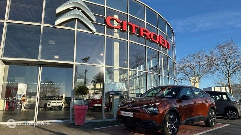 Noir Utilisé 2023 Citroën C4 Feel Berline | 15 890 € (Bon prix) - Image 1/4