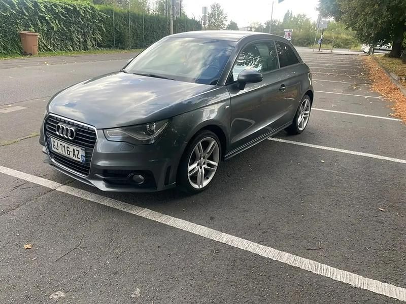 Gris Utilisé 2011 Audi A1 S-line plus Citadine | 8 900 € (Prix juste) - Image 1/4