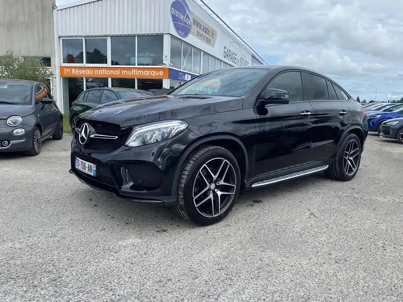 Noir Utilisé 2016 Mercedes GLE350 AMG SUV | 36 980 € (Prix juste) - Image 1/4