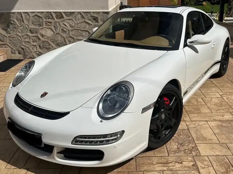 Blanc Utilisé 2005 Porsche 911 Carrera S Coupé | 43 000 € - Image 1/4