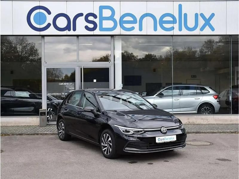 Noir Utilisé 2023 VW Golf VIII Style Berline | 26 890 € (Prix juste) - Image 1/4