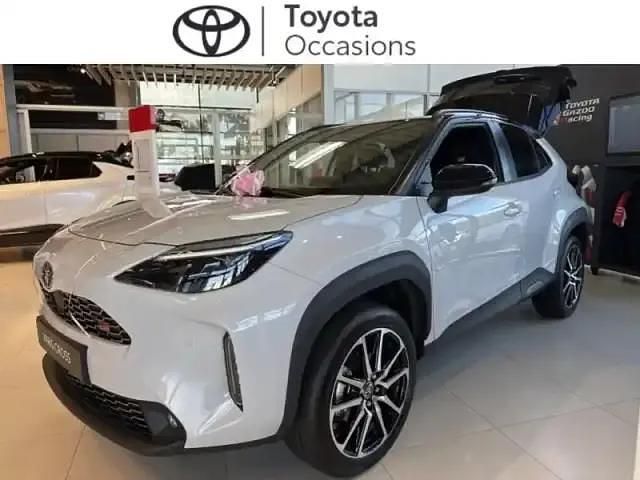 Noir Utilisé 2025 Toyota Yaris Hybrid Sport SUV | 31 290 € (Prix cher) - Image 1/4