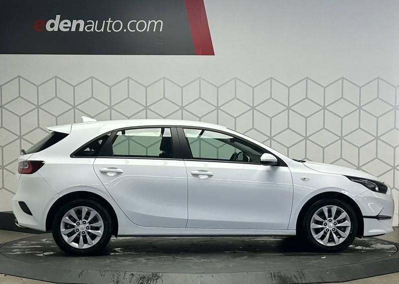 Occasion Kia Ceed Motion 100 ch (73 kW) 2024 Citadine