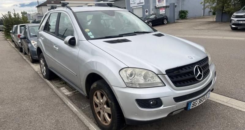 Utilisé 2006 Mercedes 280 | 2 500 € - Image 1/4