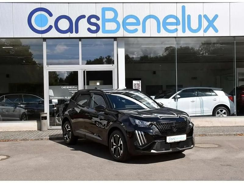 Noir Utilisé 2024 Peugeot 2008 Allure SUV | 19 980 € (Prix juste) - Image 1/4