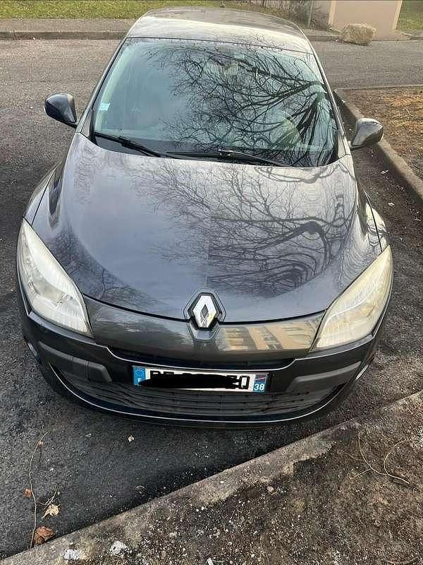 Occasion Renault Mégane III 110 ch (80 kW) 2011