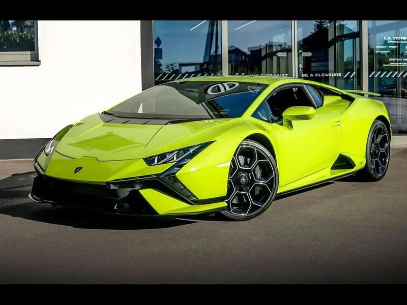 Vert Occasion 2024 Lamborghini Huracán Coupé | 315 896 € - Image 1/4