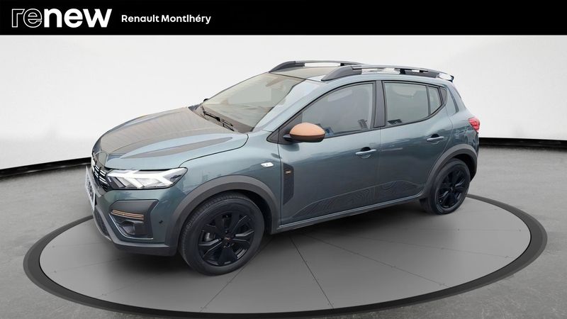 Vert Utilisé 2024 Dacia Sandero Extreme Citadine | 17 990 € (Prix assez cher) - Image 1/4