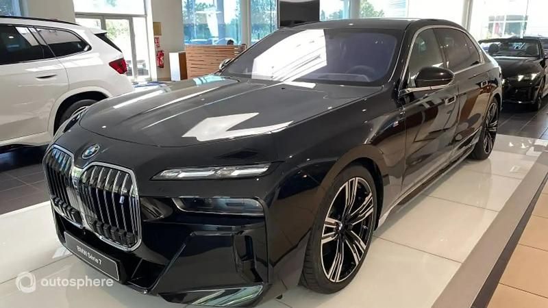 Saphirschwarz métallisé Nouvelle 2024 BMW i7 M Sport Berline | 179 900 € - Image 1/4
