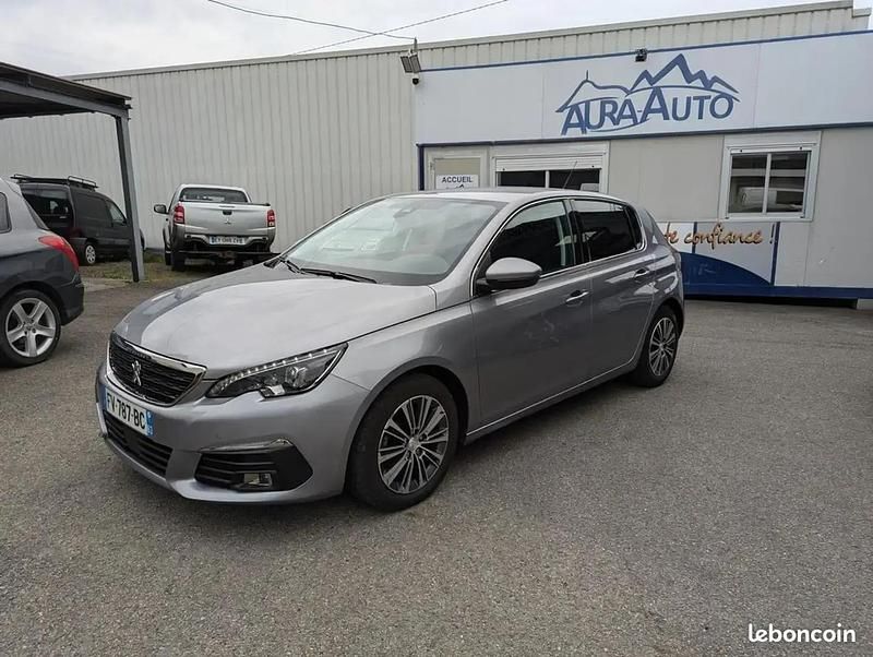 Gris Utilisé 2020 Peugeot 308 Allure Berline | 13 750 € (Prix juste) - Image 1/4