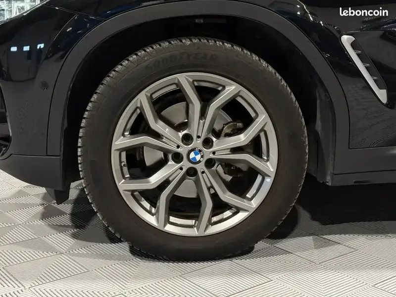 Image 2/4