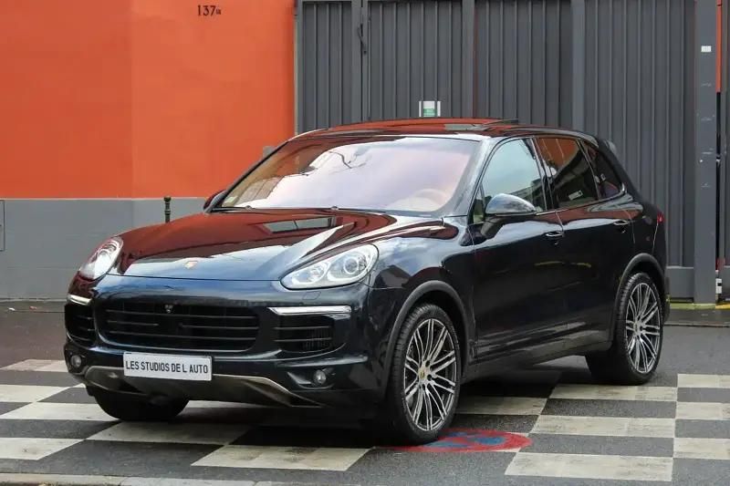 Bleu Utilisé 2016 Porsche Cayenne SUV | 33 950 € (Prix juste) - Image 1/4