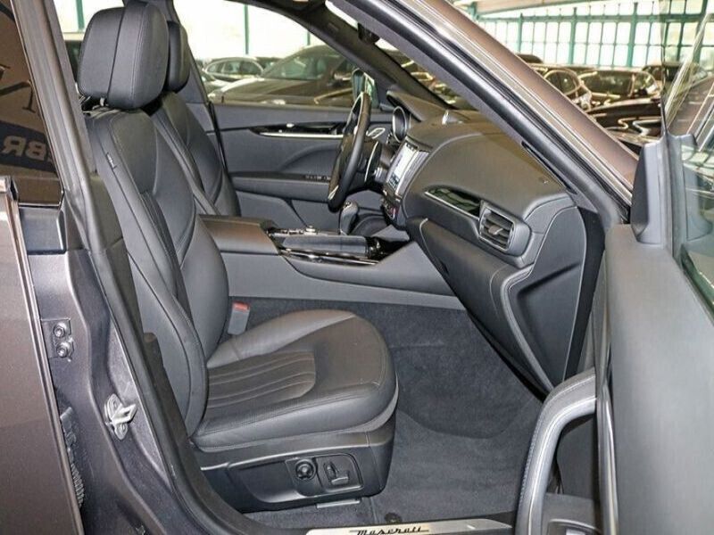 Occasion Maserati Levante 585 ch (430 kW) 2017 Noir SUV