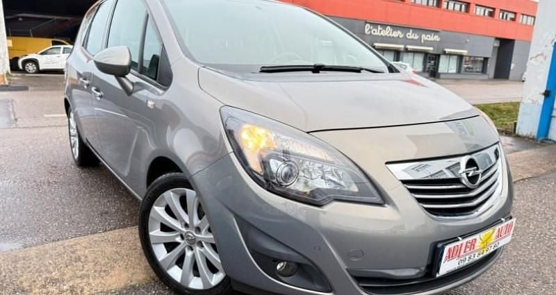 Occasion Opel Meriva Cosmo 121 ch (88 kW) 2011 Gris Monospace