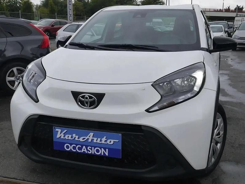Bleu Utilisé 2024 Toyota Aygo Citadine | 14 990 € (Prix juste) - Image 1/4