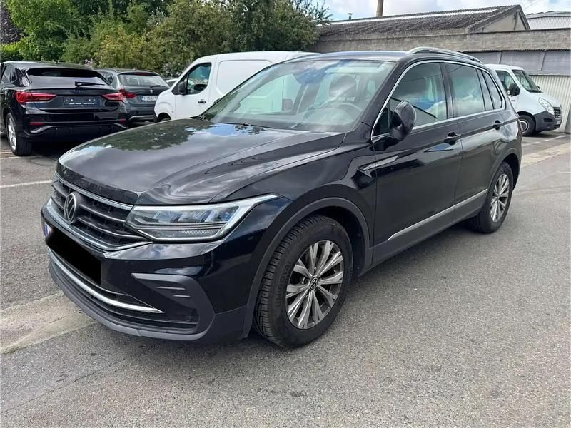 Noir Utilisé 2021 VW Tiguan SUV | 21 990 € (Super prix) - Image 1/4
