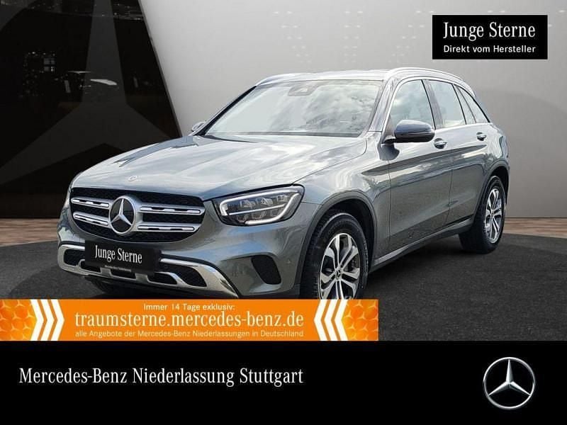Utilisé 2022 Mercedes GLC300 Berline | 43 890 € - Image 1/3