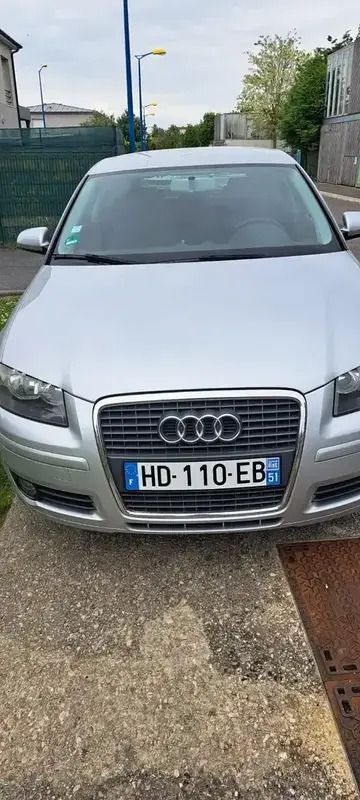 Gris Utilisé 2007 Audi A3 Design Berline | 4 200 € (Super prix) - Image 1/4