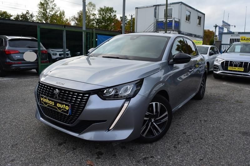 Utilisé 2023 Peugeot 208 Allure Citadine | 13 790 € (Prix juste) - Image 1/4